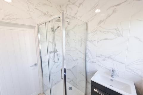 84 Penshurst Road, Thornton Heath, CR7 7EB