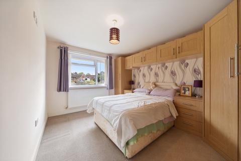 19 Calgary Drive, Worcester, WR2 4DW