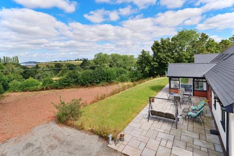 4 bedroom bungalow for sale, Clehonger, Hereford, HR2