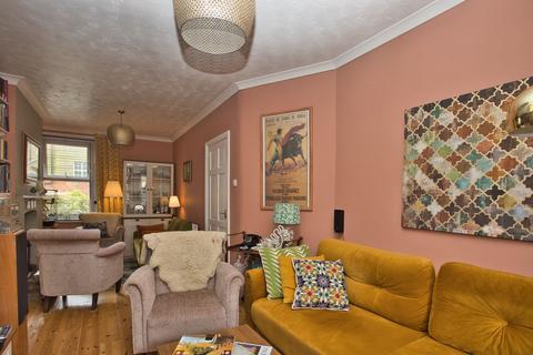 8 Russell Road, Folkestone, CT19 5RJ