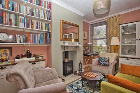 8 Russell Road, Folkestone, CT19 5RJ