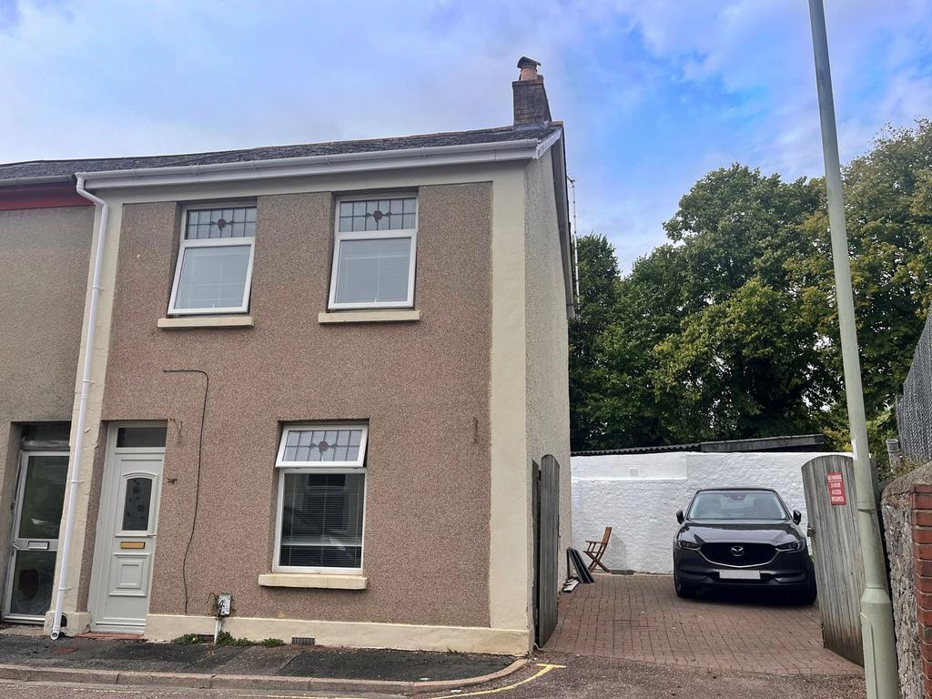 gladstone-place-newton-abbot-2-bed-end-of-terrace-house-230-000