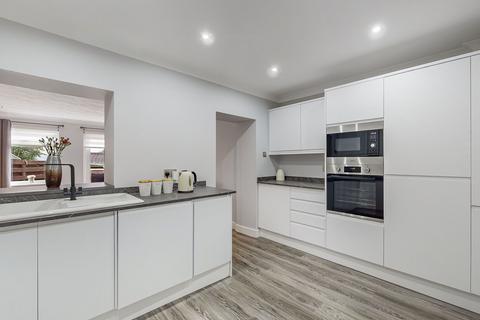 5 Muirside Road, Strathaven, ML10 6BT