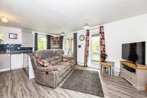 2 bedroom apartment for sale, Nicholas Hammond Close, Ashford, Kent