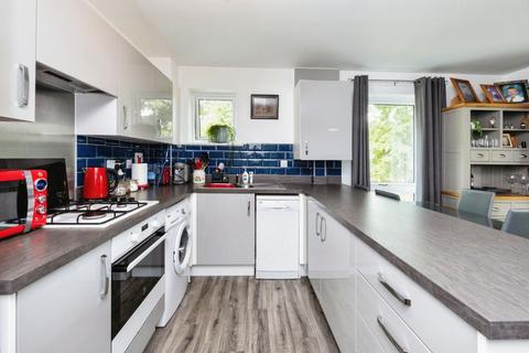 2 bedroom apartment for sale, Nicholas Hammond Close, Ashford, Kent