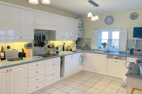 4 bedroom detached house for sale, Queens Walk, Charmouth, DT6