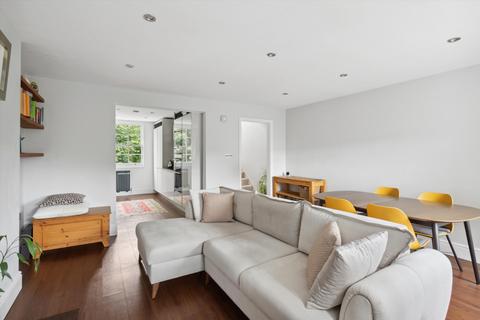 2 bedroom flat for sale, Liverpool Road, Islington, London, N1