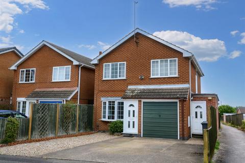 4 bedroom detached house for sale, Elmtree Road, Calverton, Nottingham