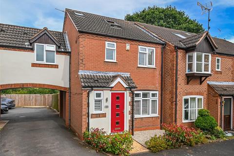 4 bedroom mews for sale, 18 Danesbrook, Claverley, Wolverhampton