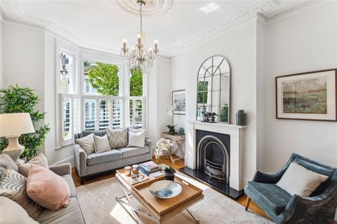 50 Montholme Road, London, SW11 6HY
