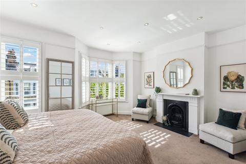 50 Montholme Road, London, SW11 6HY