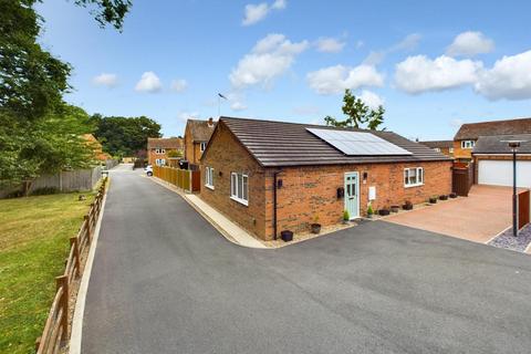 3 bedroom detached bungalow for sale, Cheshire Lane, Witham St. Hughs, Lincoln