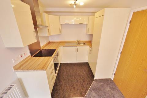 2 bedroom apartment for sale, St. Thomas Road, Brentwood, Essex, CM14