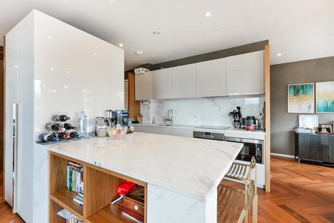 3 bedroom apartment for sale, Capital Building, Embassy Gardens, Nine Elms, London, SW11