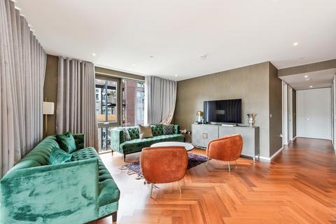 3 bedroom apartment for sale, Capital Building, Embassy Gardens, Nine Elms, London, SW11