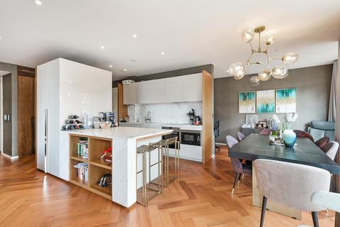 3 bedroom apartment for sale, Capital Building, Embassy Gardens, Nine Elms, London, SW11