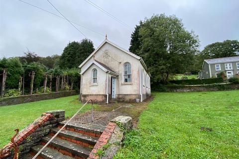 Townhouse for sale, Garnswllt Road, Pontarddulais, Swansea