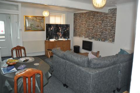 3 bedroom terraced house for sale, Old Post Road, Holyhead