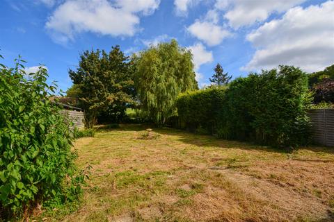 2 bedroom detached bungalow for sale, Sandrock Hill, Crowhurst