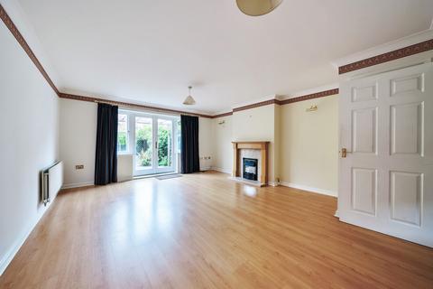 3 bedroom terraced house for sale, Barnes Wallis Avenue, Christs Hospital, Horsham