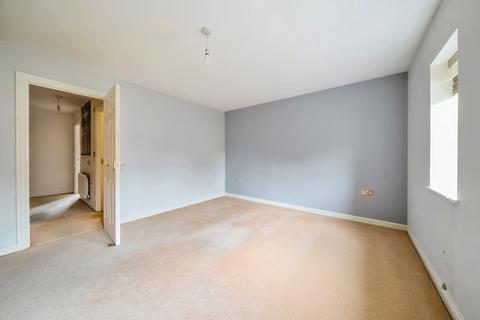 3 bedroom terraced house for sale, Barnes Wallis Avenue, Christs Hospital, Horsham