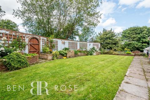 4 bedroom detached house for sale, Carr Meadow, Bamber Bridge, Preston