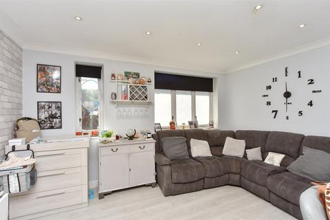 1 bedroom maisonette for sale, Wickham Close, Newington, Sittingbourne, Kent