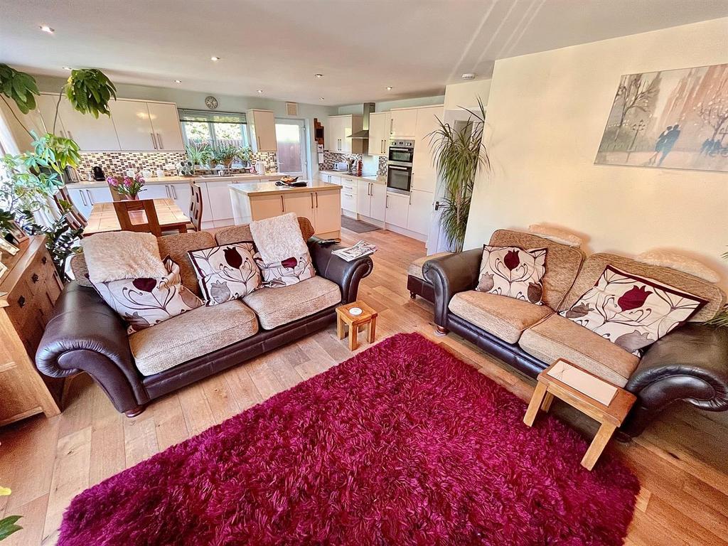 Open Plan Kitchen/Living Room