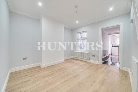 3 bedroom house for sale, Douglas Road, Hornchurch