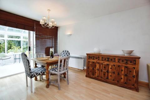 3 Churston Close, Bristol, BS14 0HX