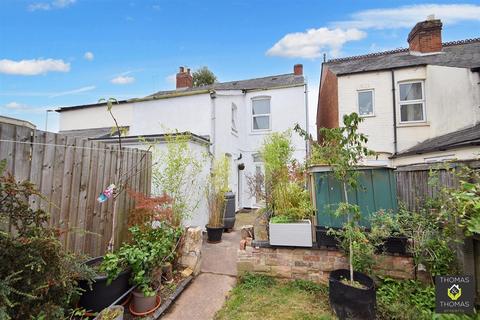 81 Linden Road, Gloucester, GL1 5HB