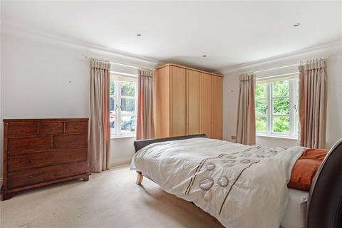 2 bedroom apartment for sale, Cross Road, Sunningdale, Berkshire, SL5