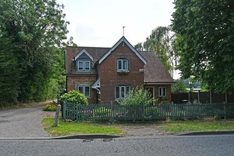 4 bedroom detached house for sale, Rags Lane, Goffs Oak EN7