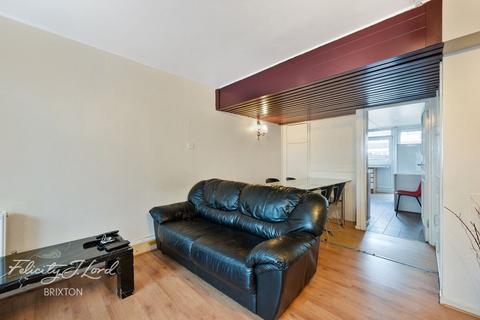 3 bedroom flat for sale, Odin House, Flaxman Road, London, SE5