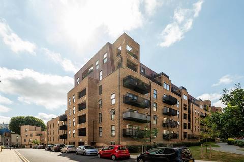 1 bedroom flat for sale, Chichely Heights, Woolwich, London, SE18