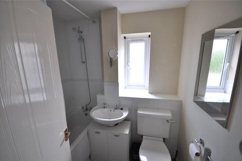 3 bedroom end of terrace house for sale, Hyde Road, Swindon, Wiltshire, SN2