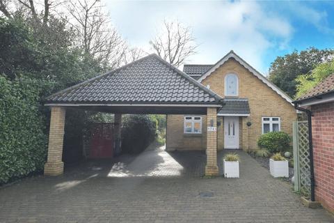 4 bedroom bungalow for sale, Foxhall Road, Ipswich, Suffolk, IP4