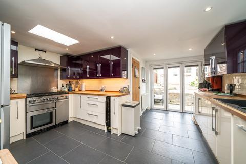 168 Cotterells, Hemel Hempstead, HP1 1JW