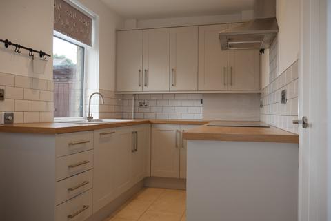 2 bedroom terraced house to rent, Ing Head Terrace, Halifax, West Yorkshire, HX3