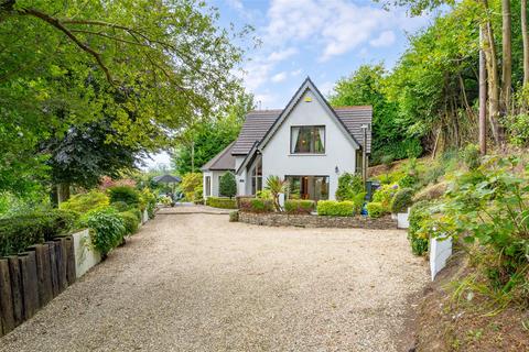 4 bedroom detached house, Shearwater, Garravagh, Inniscarra, Cork