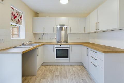 2 bedroom terraced house for sale, Kestrel Gardens, Quedgeley, Gloucester