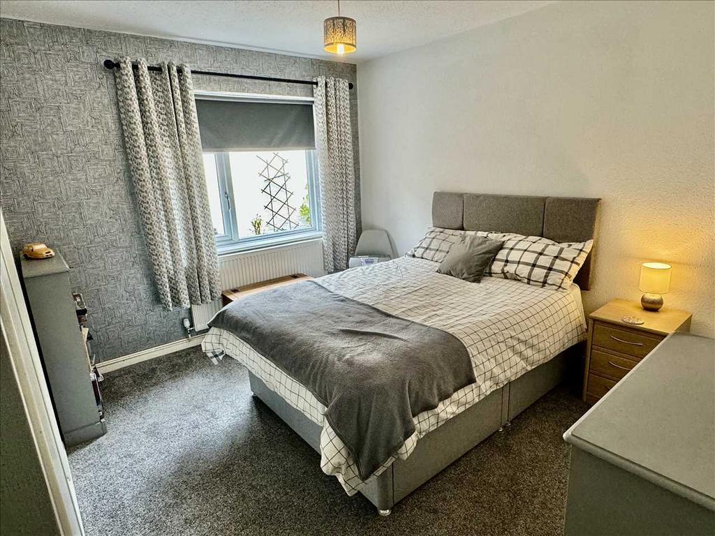 Bedroom   2
