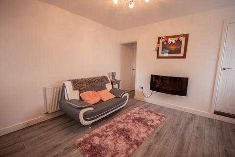 2 bedroom end of terrace house for sale, Ironstone Road, Burntwood, WS7 1NB