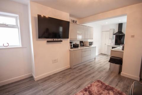 2 bedroom end of terrace house for sale, Ironstone Road, Burntwood, WS7 1NB