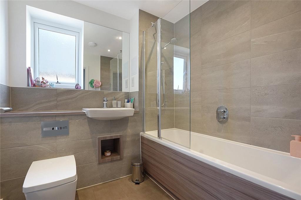 Bathroom12