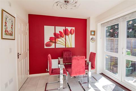 2 Catkins Close, Catshill, Bromsgrove, B61 0TT