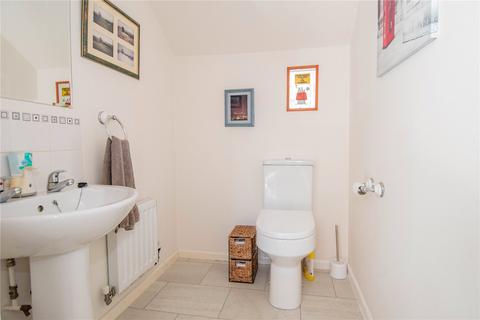 2 Catkins Close, Catshill, Bromsgrove, B61 0TT
