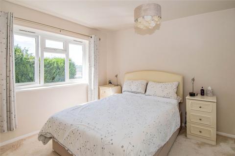 2 Catkins Close, Catshill, Bromsgrove, B61 0TT
