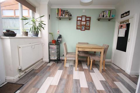 7 Clyde Place, Bletchley, Milton Keynes, MK3 7QN