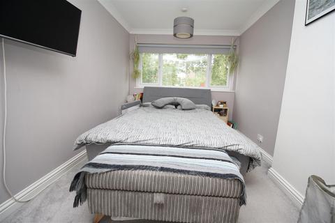 7 Clyde Place, Bletchley, Milton Keynes, MK3 7QN